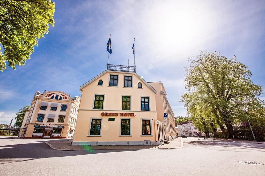 Grand Hotel Halden Exterior photo
