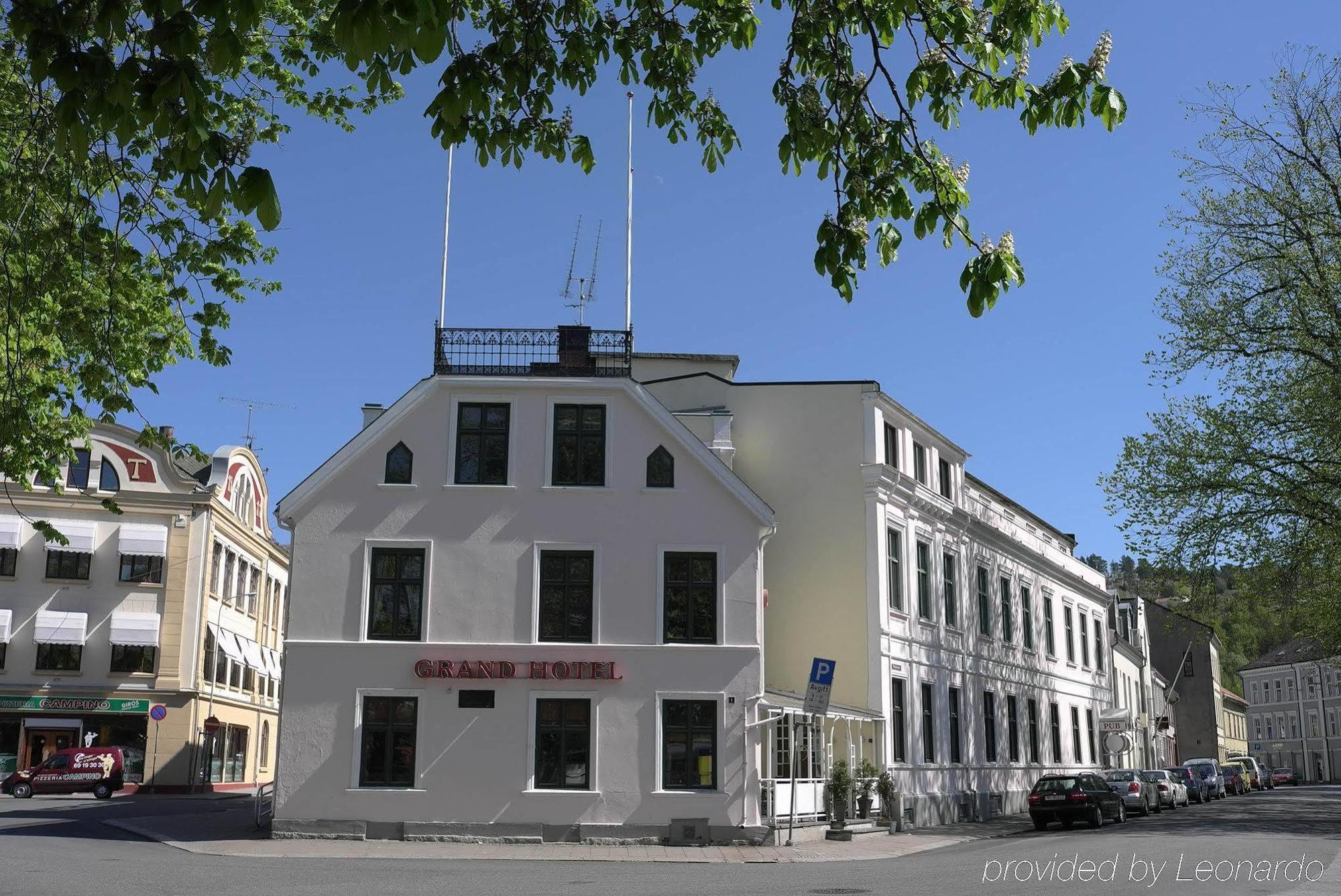 Grand Hotel Halden Exterior photo